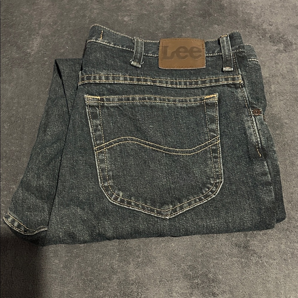 Lee Men's Dark Gray Straight Jeans